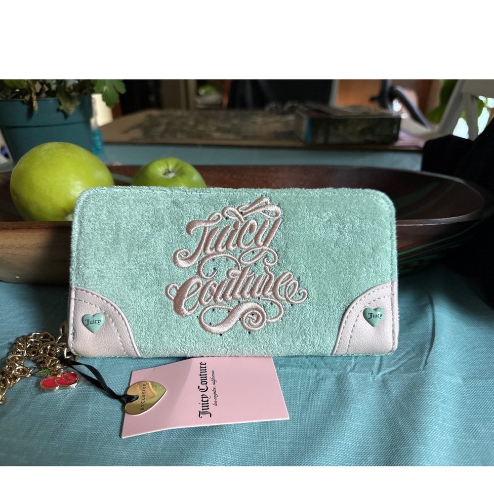 Juicy Couture Sugar Rush Large Zip Around Wallet Frosty Green Terry Cherry Charm
